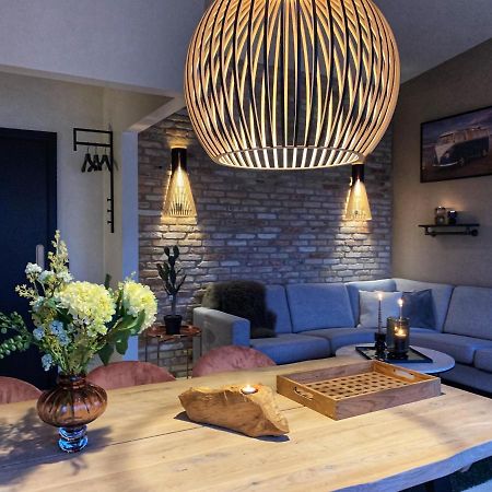 Broncks Apartment 1 - Modern 2-Bedroom In The Heart Of Tórshavn Buitenkant foto